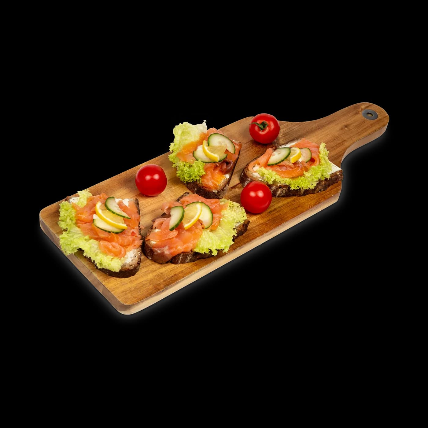 Bauernbrot mit Lachs belegt