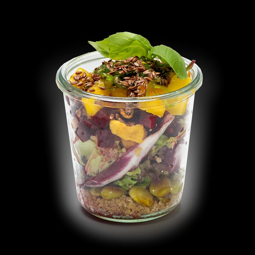 Energy Bowl im Weckglas mit Körnern, Rotkohl und Saaten